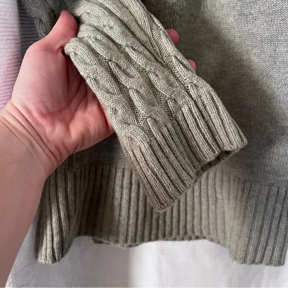 Alashan Wool and Cashmere Blend Fisherman Turtleneck in Sage Green size Large - Picture 10 of 15